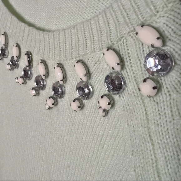 3/$60 Ann Taylor Diamond Pearl Embellished Merino Wool Mint Green Sweater SZ L - Picture 3 of 6